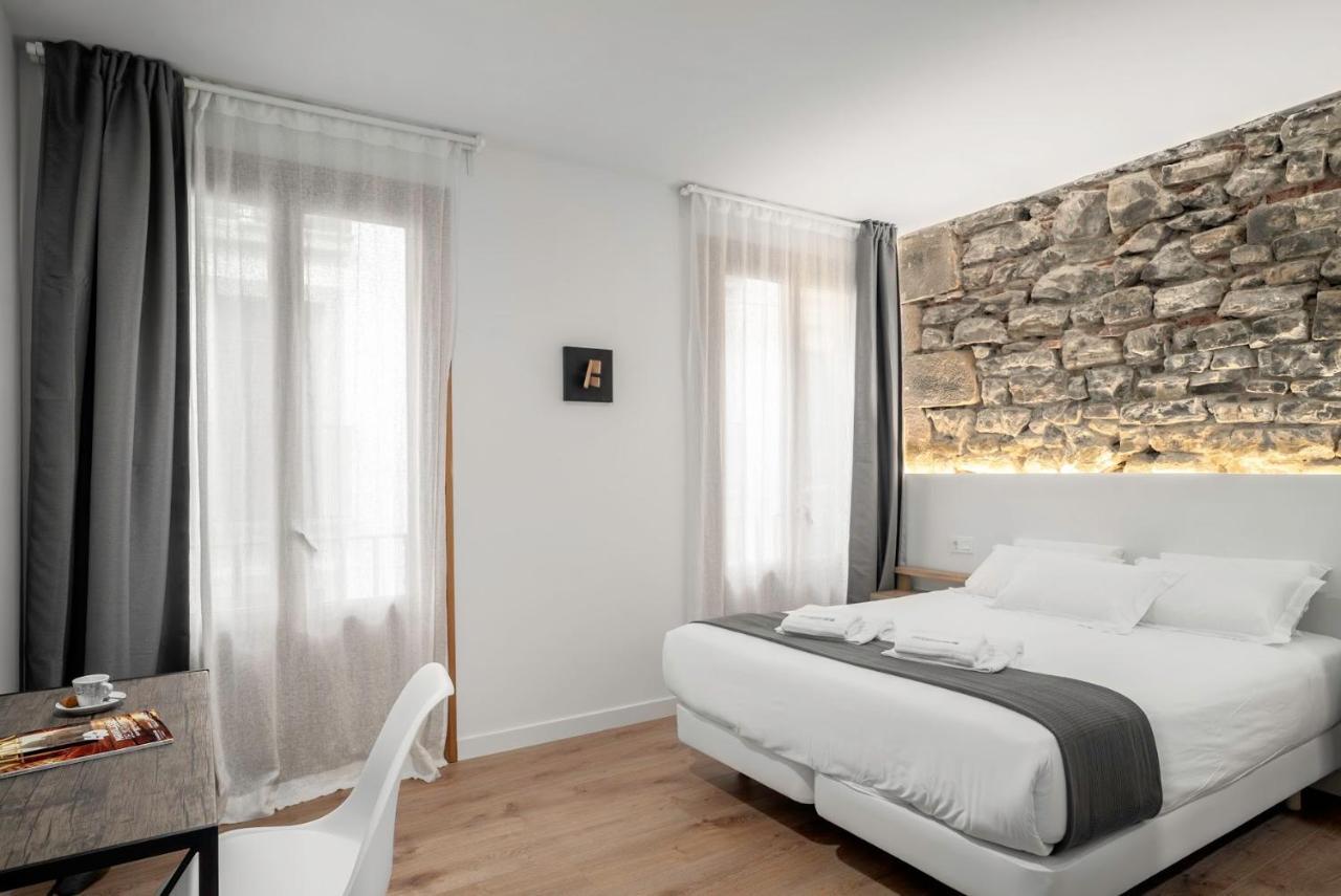 32 De Agosto Rooms San Sebastian Exterior photo